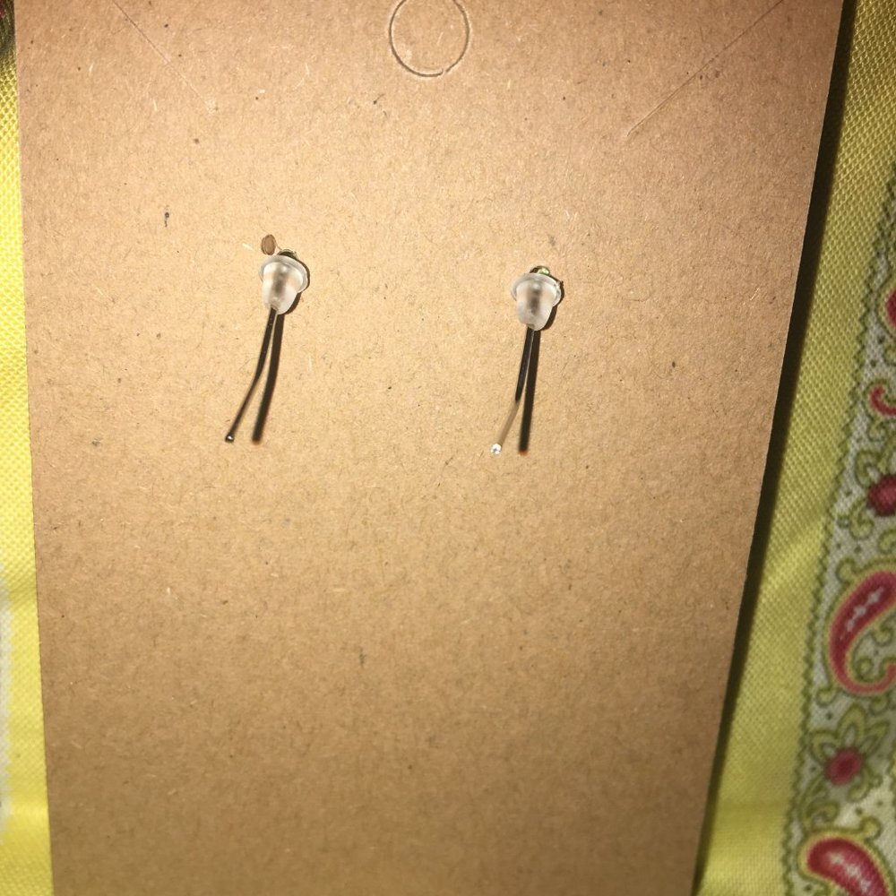 Vintage Inverted Heart Bohemian Blue Stone Drop Earring NWOT - Picture 4 of 6